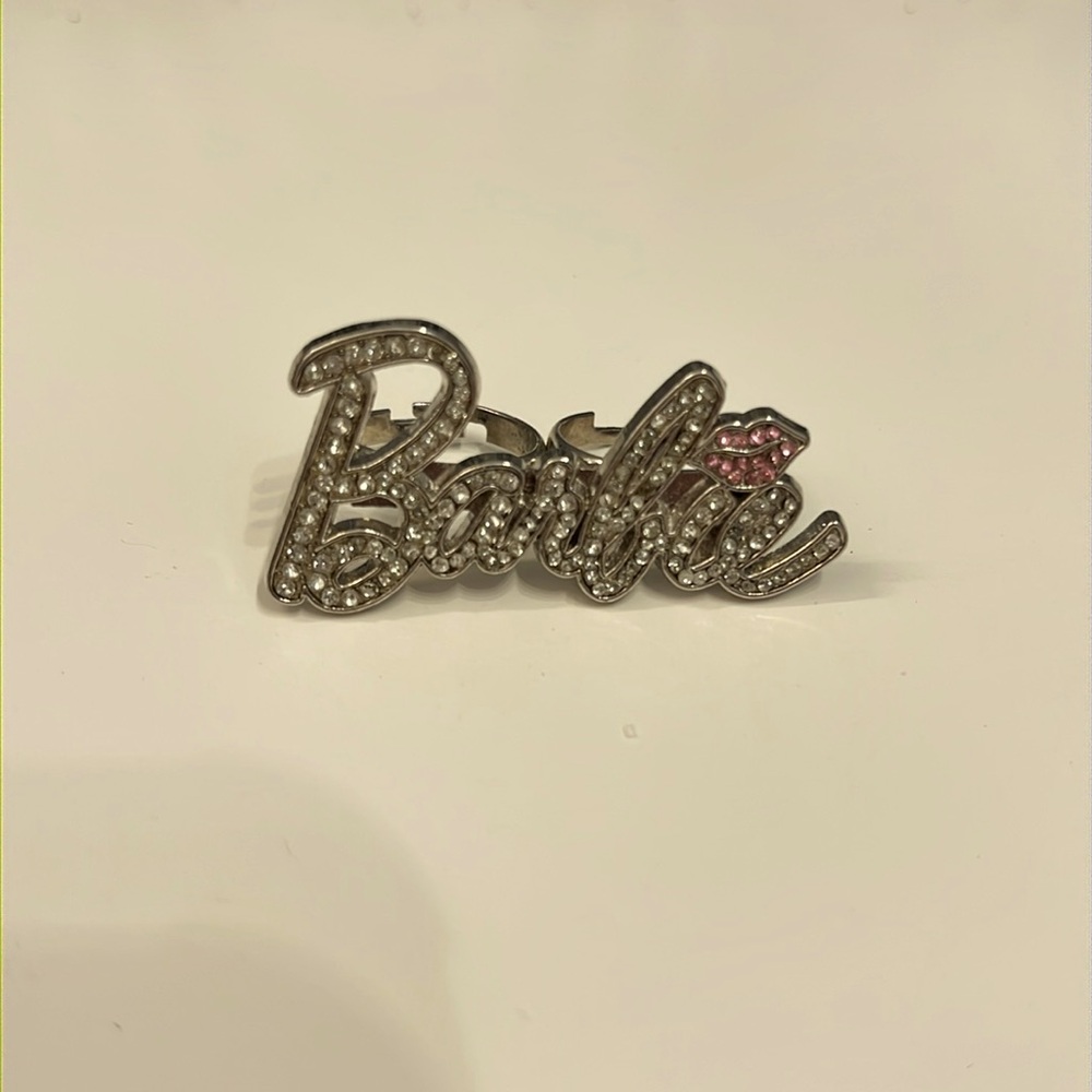 Barbie 2 Finger Ring